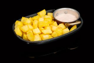 Tapa De Patatas Bravas