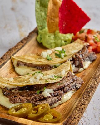 Quesadillas de arrachera (2 uds.)
