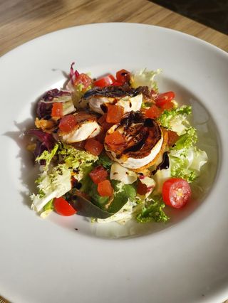 Ensalada de Queso de cabra
