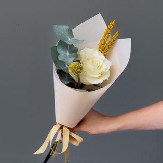 Rosa Blanca Arreglada 