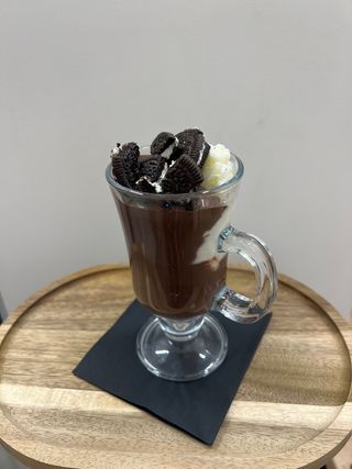 Z oreo mrożona czekolada z lodami