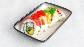 California Rainbow Uramaki
