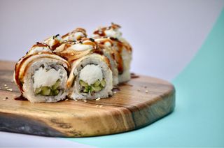 Філадельфія з вугрем де-люкс (300г)