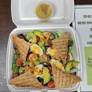 Sałatka z krewetkami