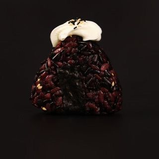 u18 Onigiri venere salmone 