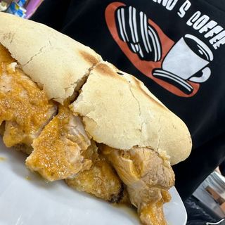 Pitufo Carne Mechada