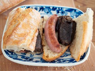 Bocadillo De Blanco Y Negro