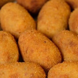 Croquetas de jamon 4 unidades con alioli 