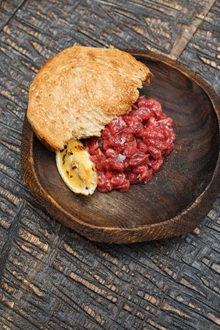 Тартар із мармурової яловичини Italian style 