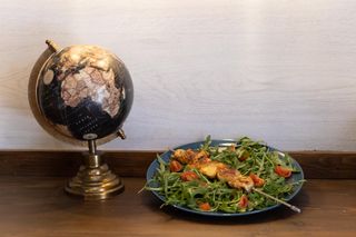 Spada di pollo marinato con ketchup, maionese e paprika