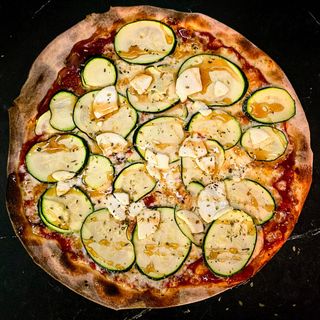 Pizza Carbassó (Mediana)