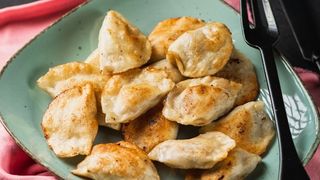 შემწვარი ლობიოს ვარენიკი 15ც