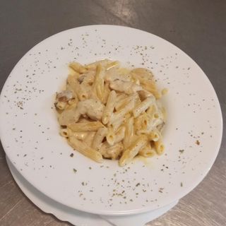 Pene sa piletinom, 400 gr