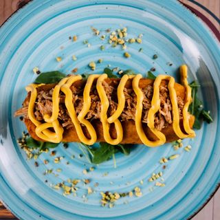 Crocchettone di patate con pulled pork e cheddar