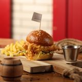 ქათმის ბურგერი