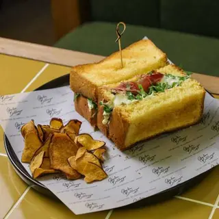 Sandwich de Burrata e Presunto
