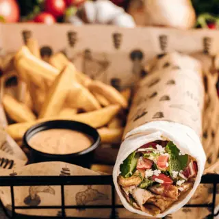 família especial 2 Durum kebab com frango+ 2 batata frita + Coca cola33cl