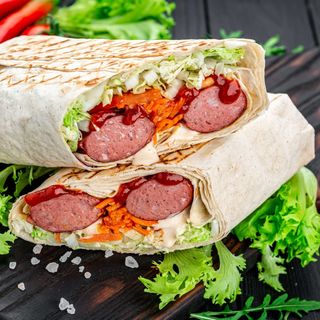 Хот-дог у лаваші з 2 мисливськими сосисками