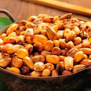 Tostado con cebolla curtida