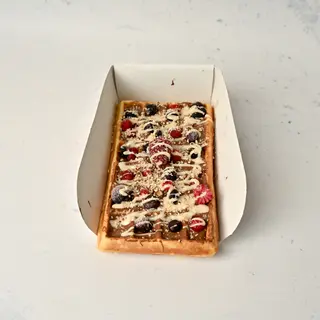 Waffle šumsko voće