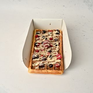 Waffle šumsko voće