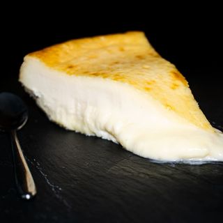 TARTA DE QUESO MANCHEGO