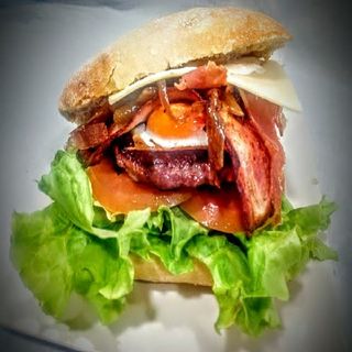 Hamburguesa La Abuela