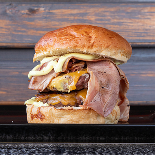 Бургер Baconator (400г)