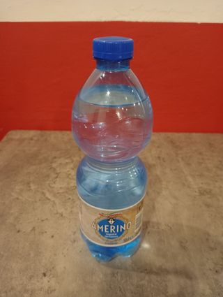 Acqua frizzante 50 cl