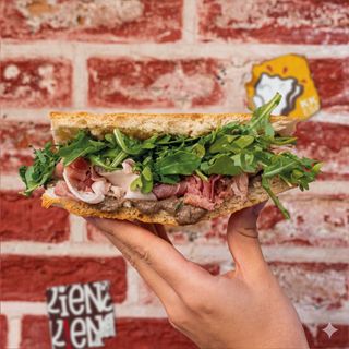 Crea la tuya — desde 7.90 euro Regular