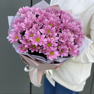 Букет з 9 рожевих хризантем