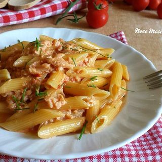 Salsa Vodka y Salmon