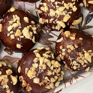 Posne snikers bombice