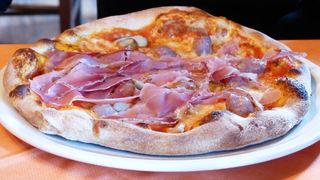 Pizza De Jamón Serrano (30 Cm.)