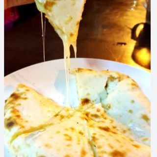 Cheese Naan