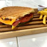 Čajna tost sendvič