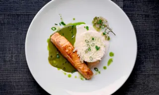 Grilled salmon with coconut  // ორაგულის სტეიკი