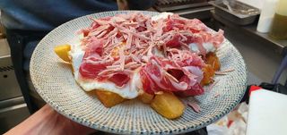 Ous Estrellats amb Ibèric i Foie 