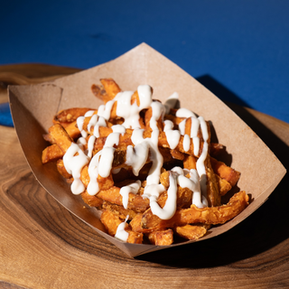 Пържен сладък картоф с крем от горгонзола (230 гр.)