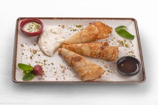 Блины с джемом и сметаной (210г)