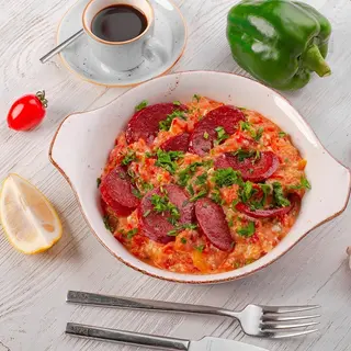 МЕНЕМЕН С КОЛБАСОЙ