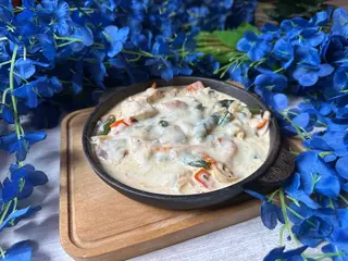 Пательня з куркою та овочами