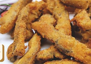 Свински уши хрупкави по царски (200гр)