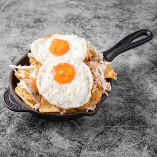 Huevos rotos con Jamón Ibérico 