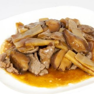 144 Manzo bambu funghi双冬牛肉