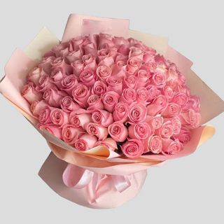 101 trandafiri roz