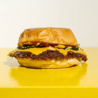 Single Classic Cheeseburger
