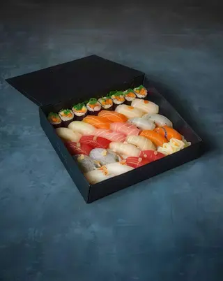 Sushi Box 4