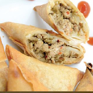 Samosa (Chicken) 2 Pieces