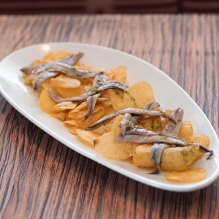 Boquerones En Vinagre Con Papas (8 Uds.)